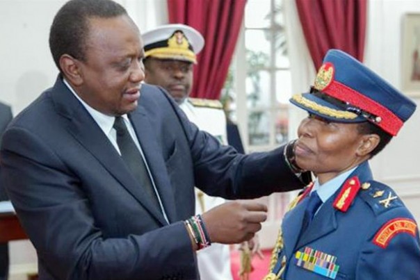 Presiden Kenya, Uhuru Kenyatta melantik Fatume sebagai Mayor Jenderal. 