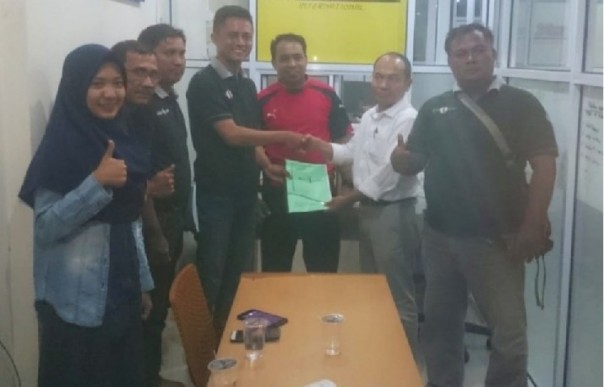 Imam Wahyudi melakukan verifikasi faktual media Riau1.com, Kamis malam